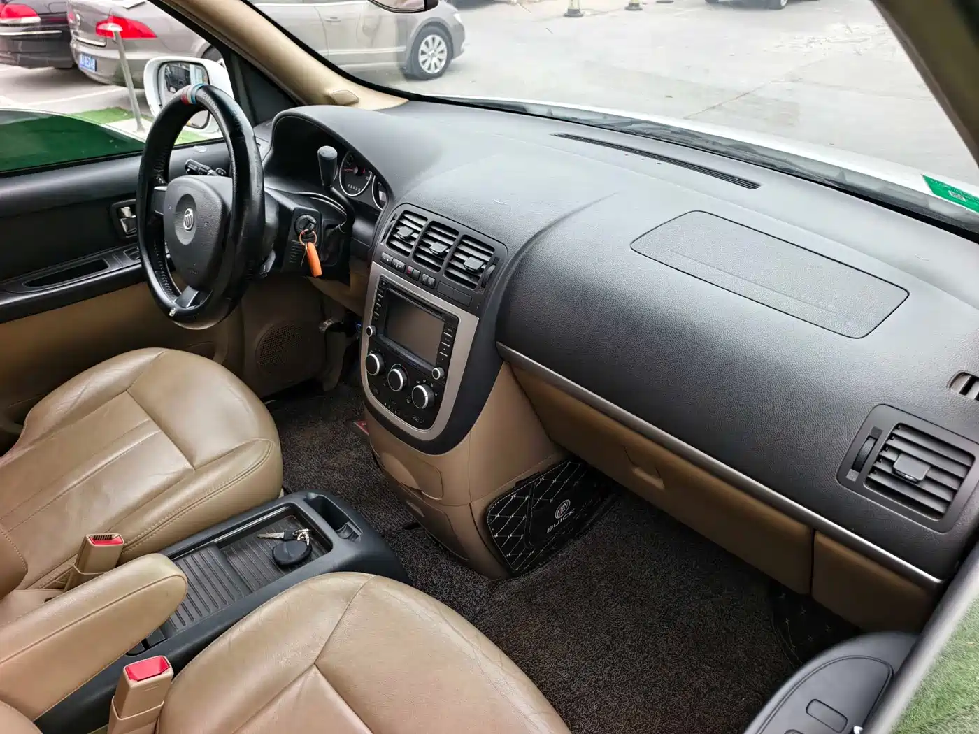 Buick GL8 2014 2.4L Executive Edition фото 16