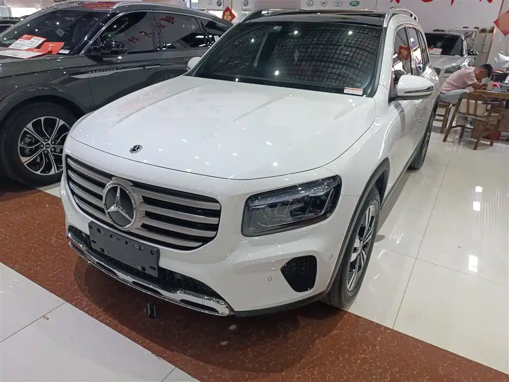 Mercedes-Benz GLB 2024 GLB 200 Dynamic фото 2
