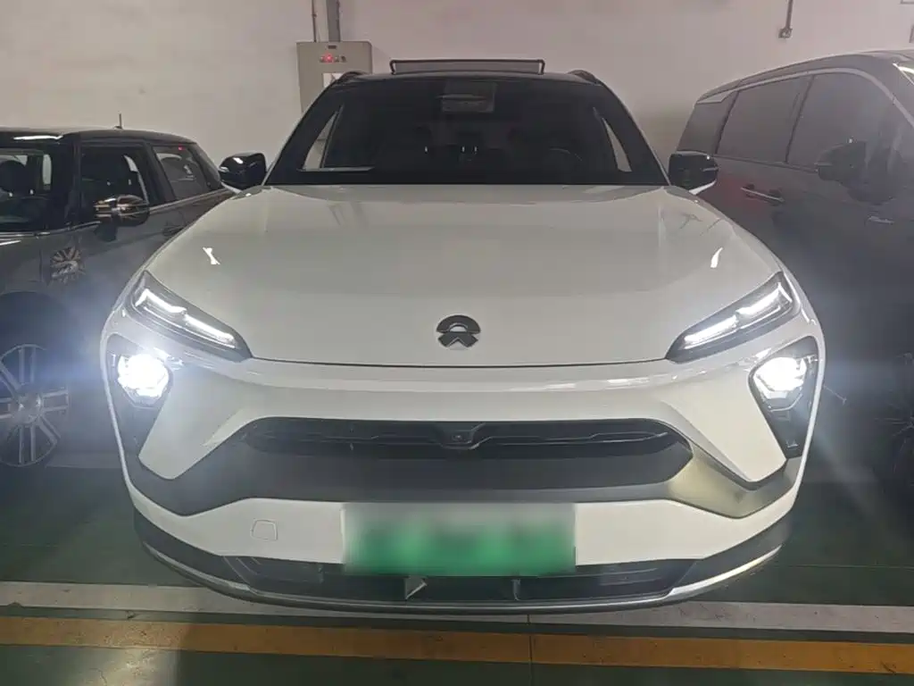 Фото 3 - NIO ES6