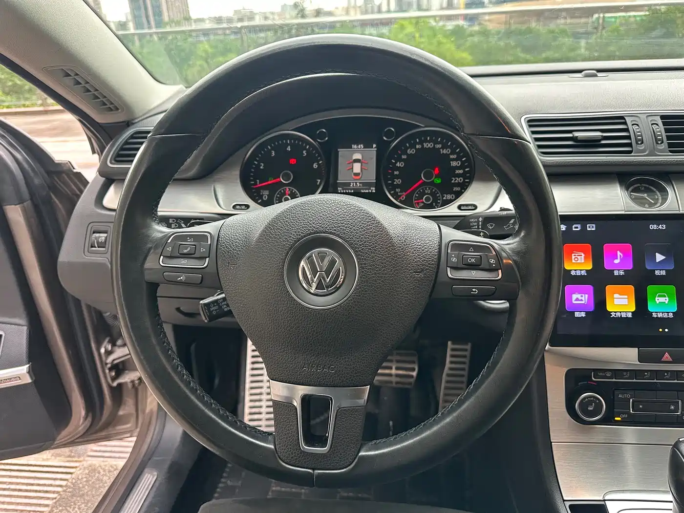 Volkswagen FAW-Volkswagen CC 2012 Model 2.0TSI Premium фото 15