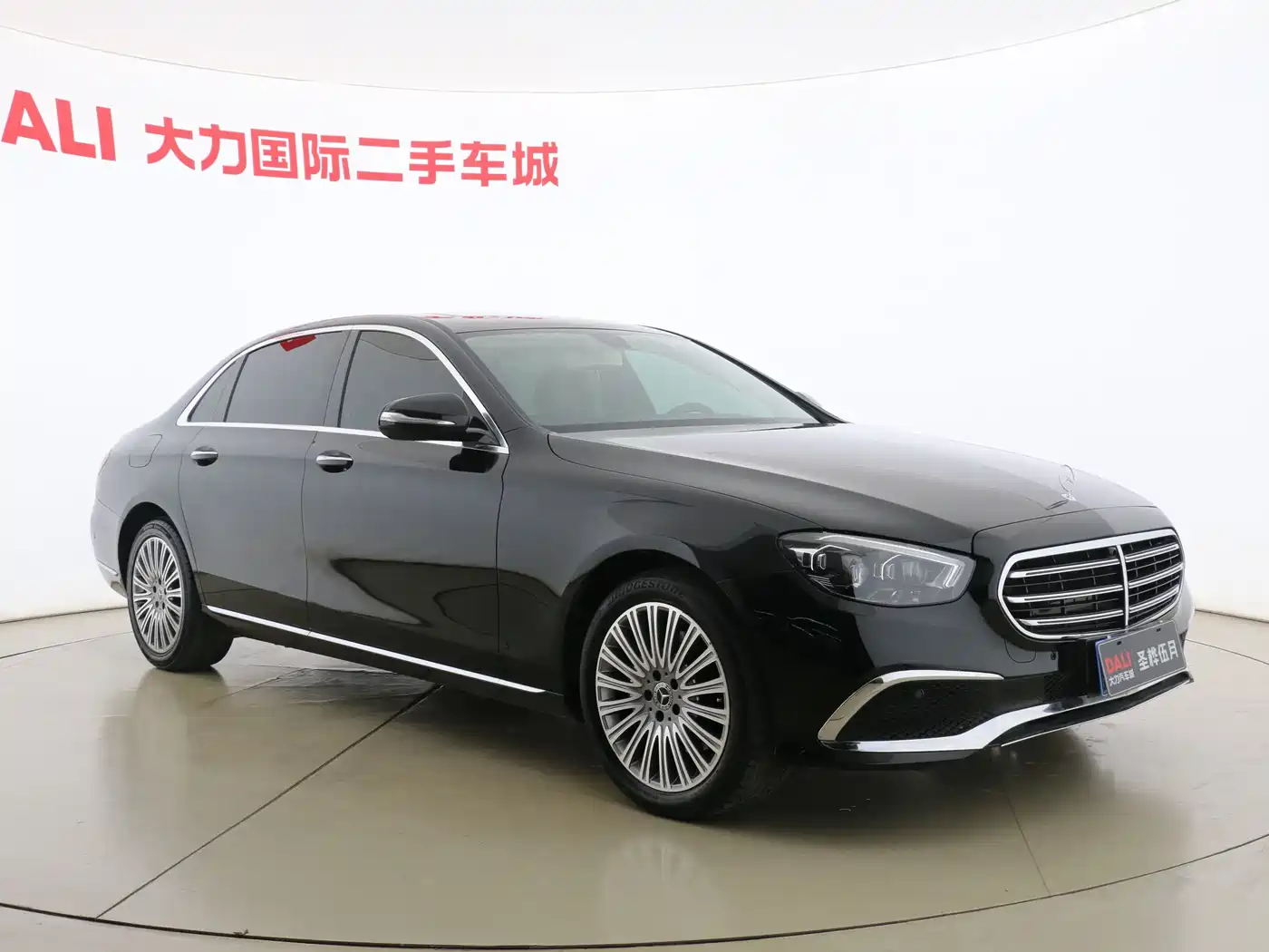 Mercedes-Benz E-Class 2019 E 200 L фото 3