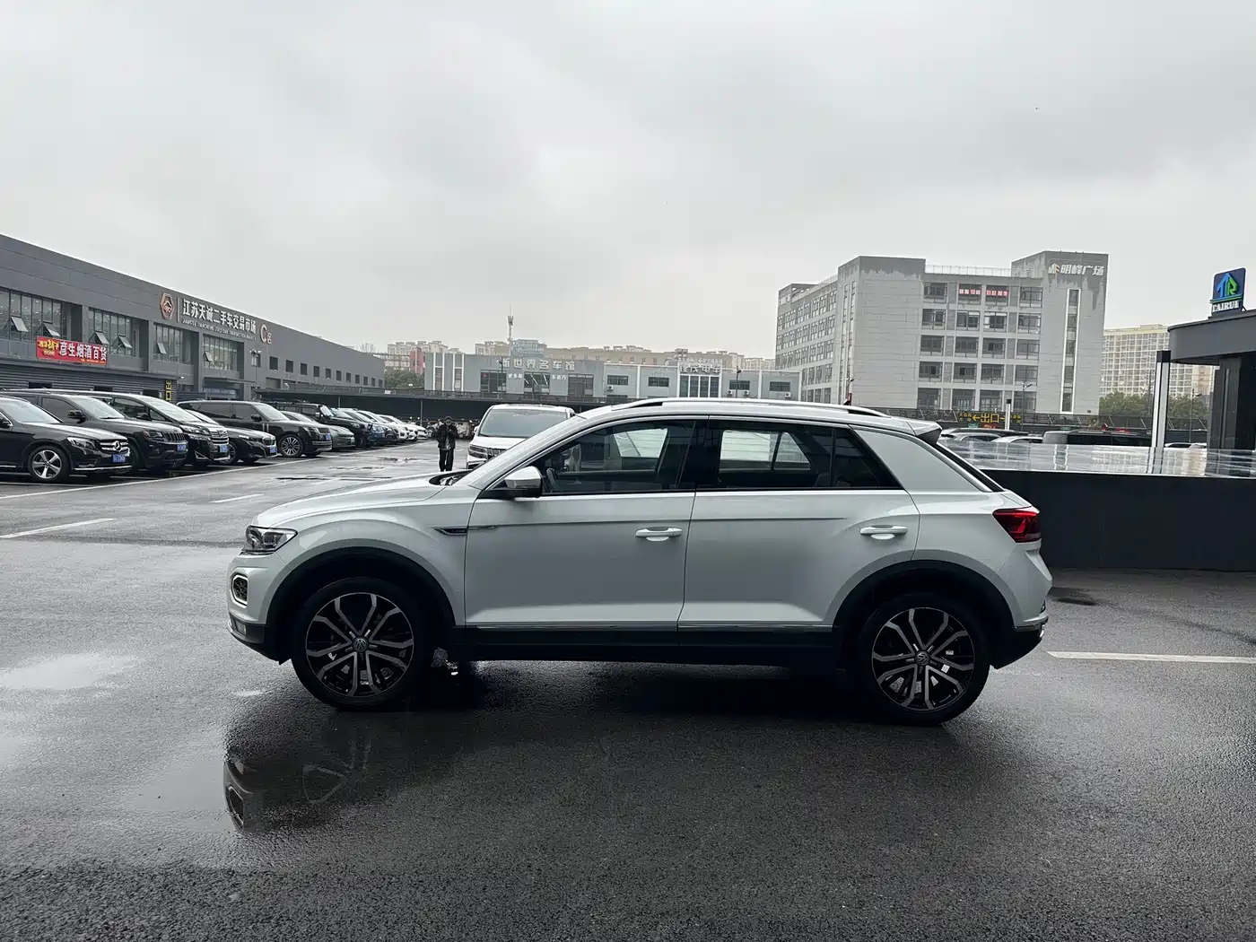 Volkswagen T-ROC 2020 280TSI DSG 2WD Comfort фото 4