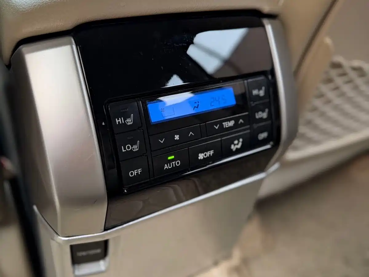 Toyota Prado 2018 3.5L Auto TX-L фото 10