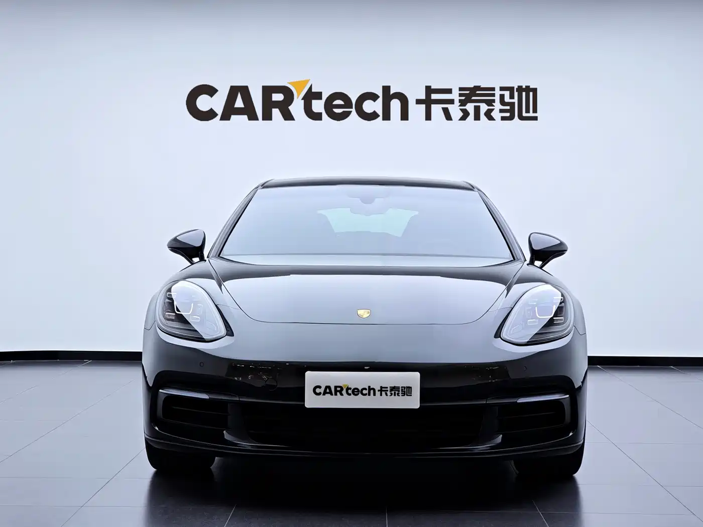 Porsche Panamera 2017 Panamera 3.0T фото 2
