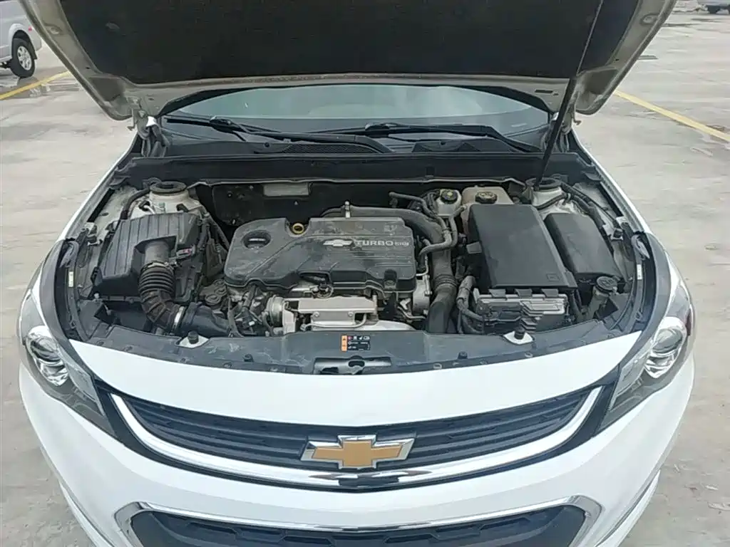Chevrolet Malibu 2017 1.5T Automatic Luxury Edition фото 20