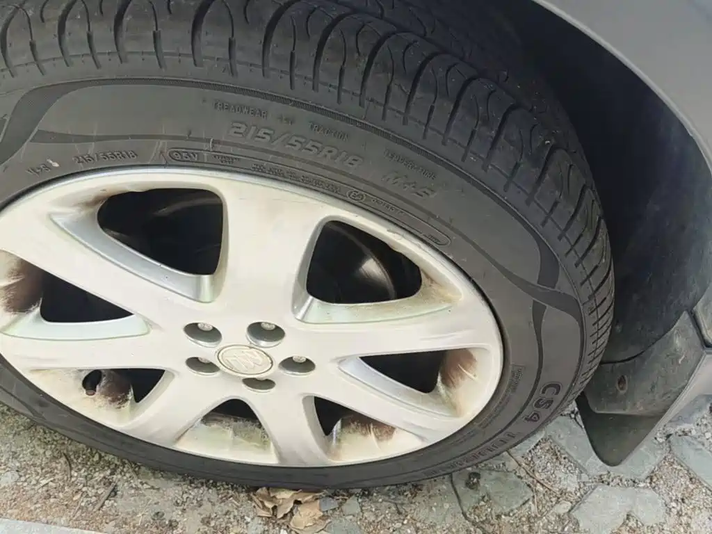 Photo 6 - Buick Encore