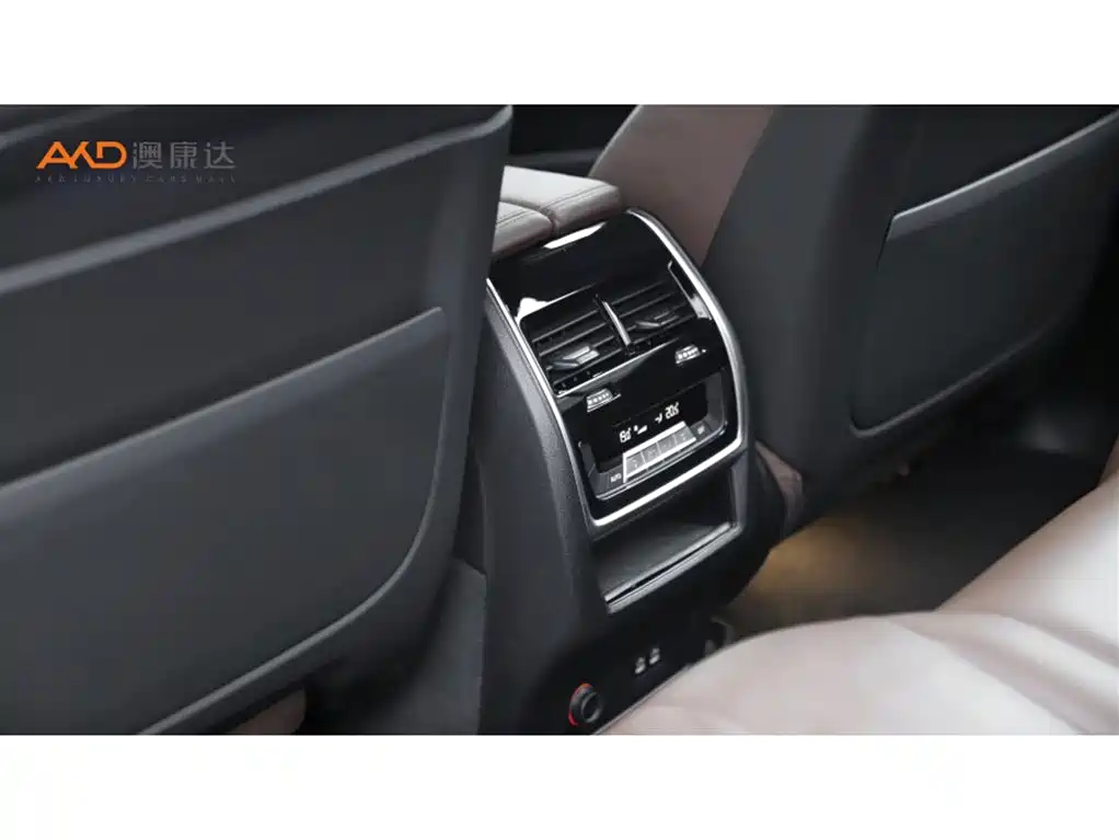 BMW X7 2019 xDrive40i Exclusive M Sport Package фото 10
