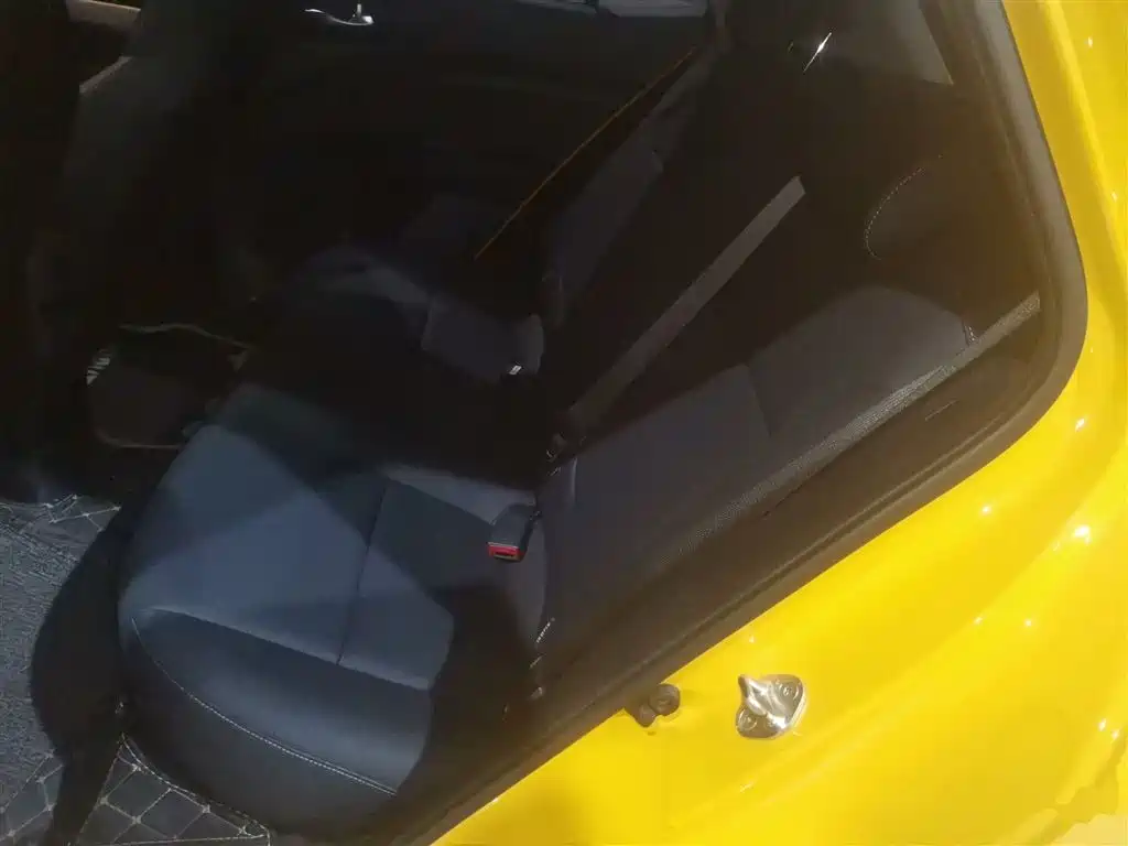 Kia KX1 2021 1.4L CVT Fun Sunroof Version фото 17