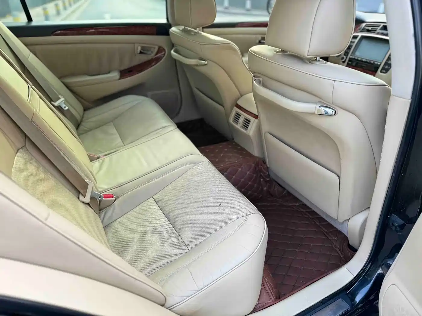 Toyota Crown 2009 2.5L Royal Special Enhanced Edition фото 6