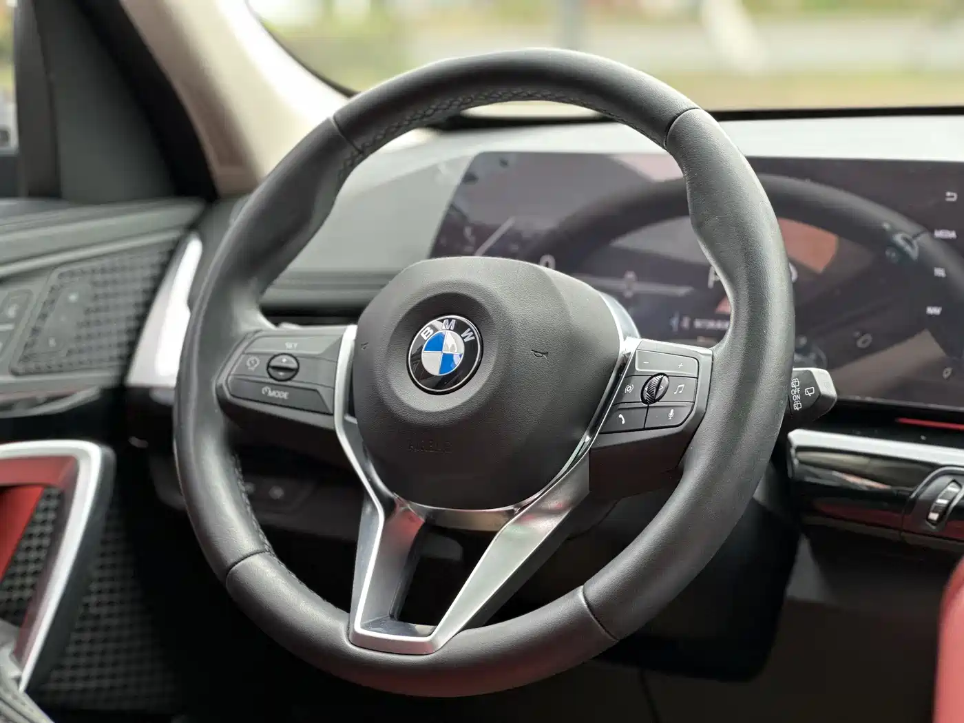 BMW X1 2023 sDrive20Li X Design Package фото 20