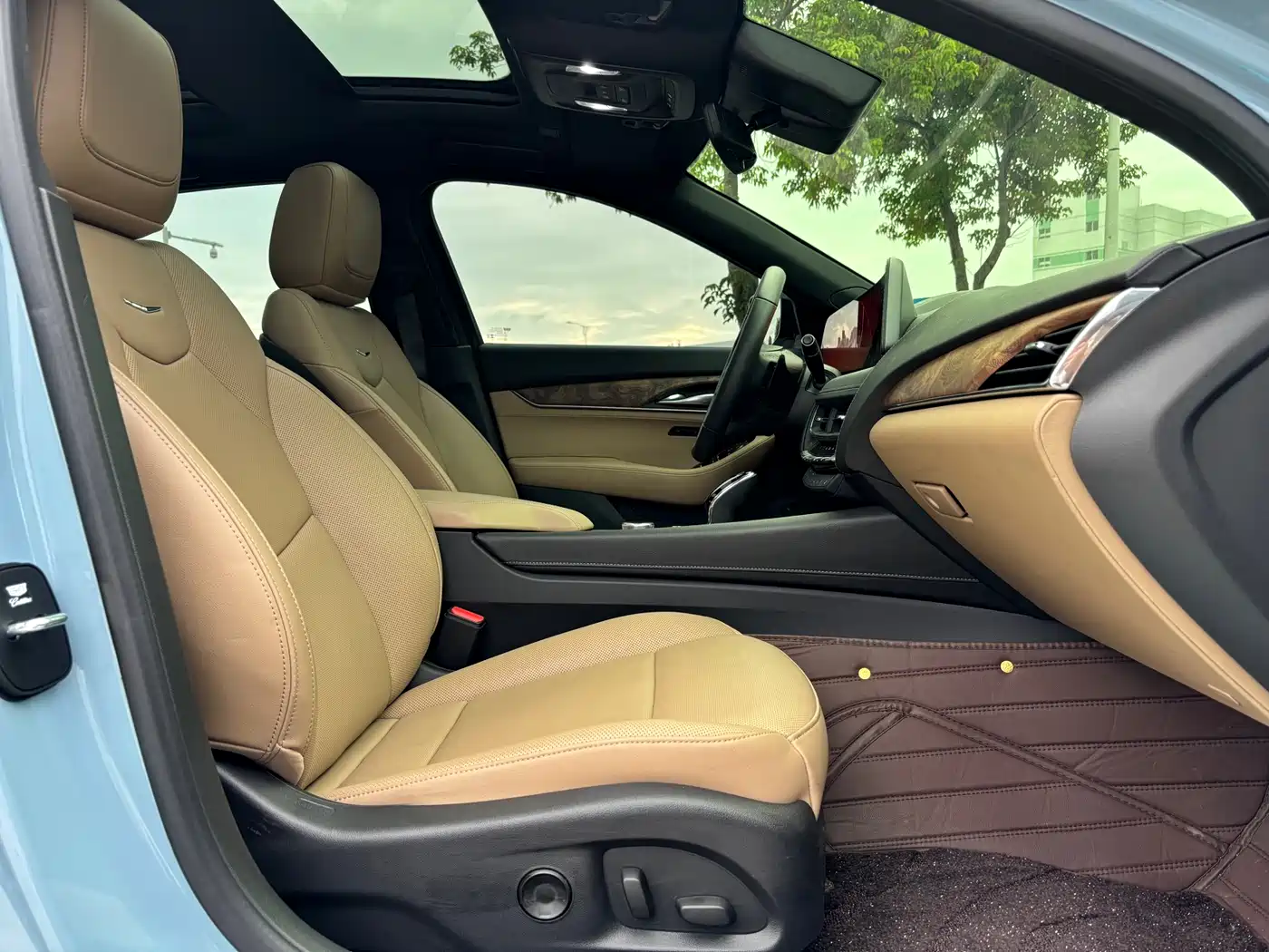 Cadillac CT5 2025 Model 28T Track Performance Edition фото 18