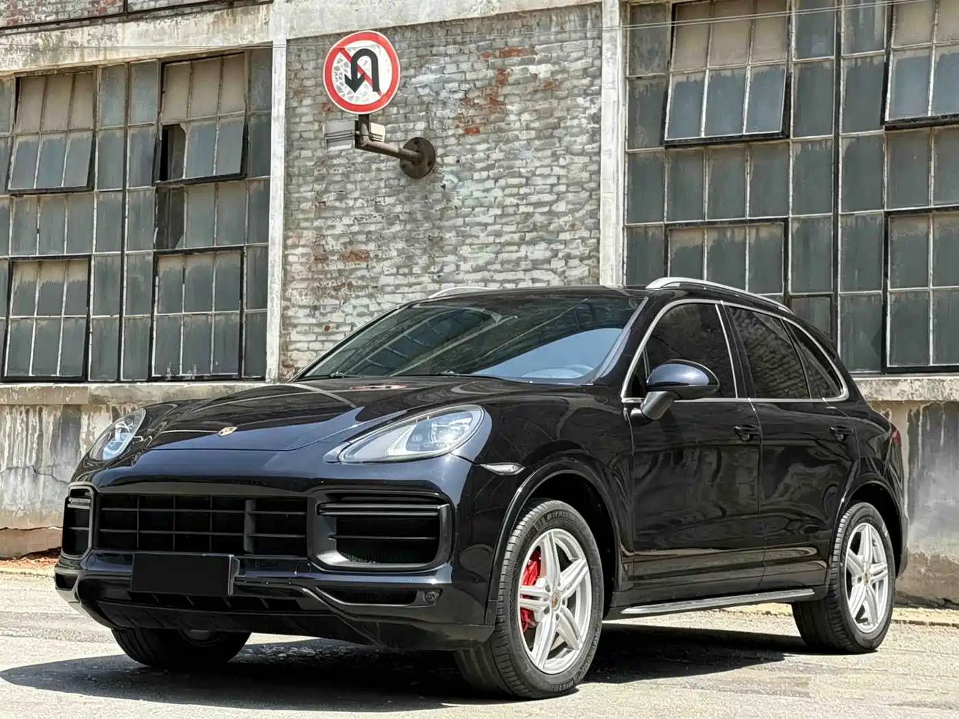 Porsche Cayenne 2015 Cayenne 3.0T фото 2