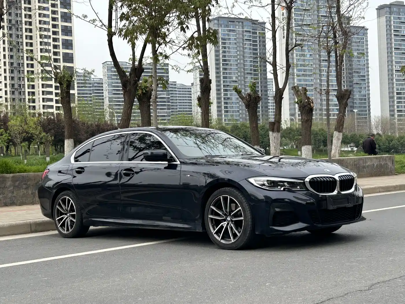BMW 3 Series 2021 320Li M Sport Package фото 3