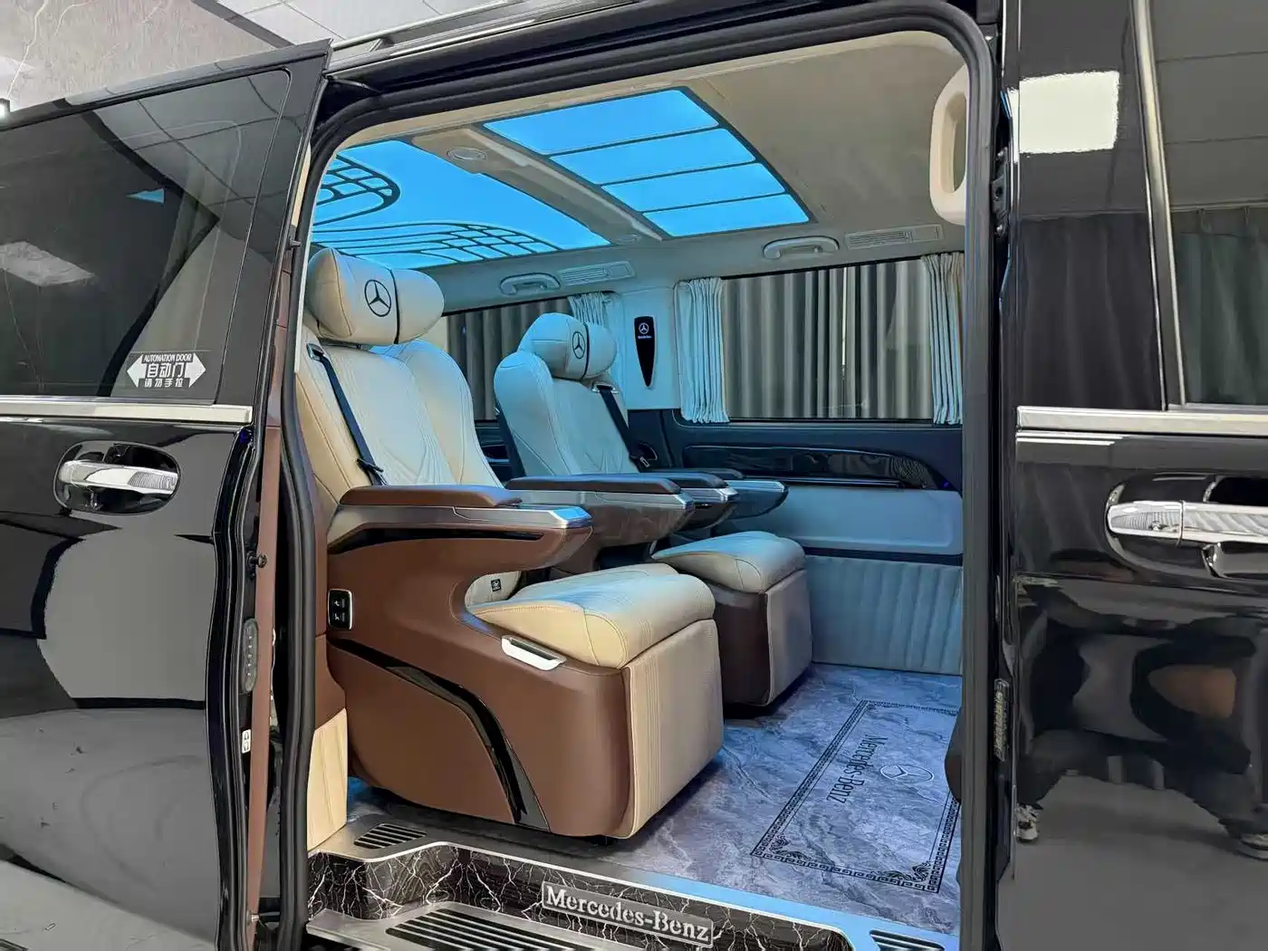 Mercedes-Benz Vito 2021 2.0T Elite 7-Seater фото 10