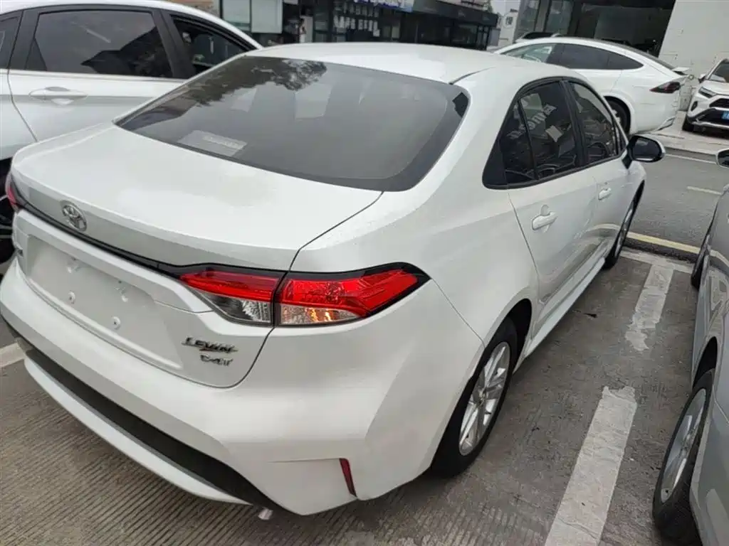 Toyota Levin 2021 185T CVT Luxury Edition фото 7