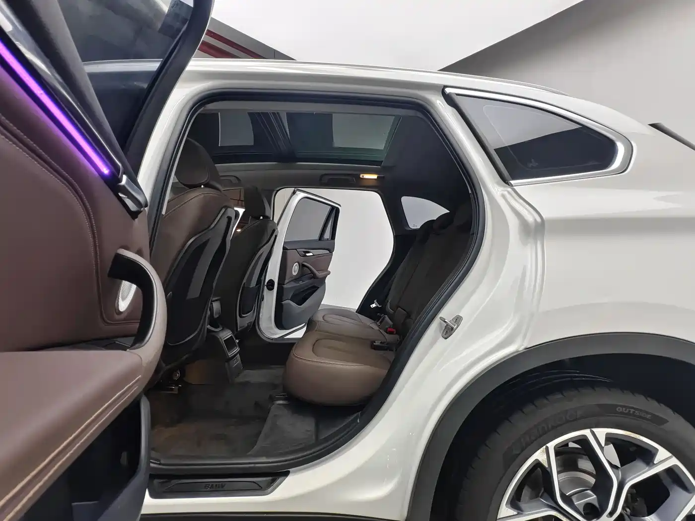 BMW X1 2022 sDrive20Li Fashion фото 11
