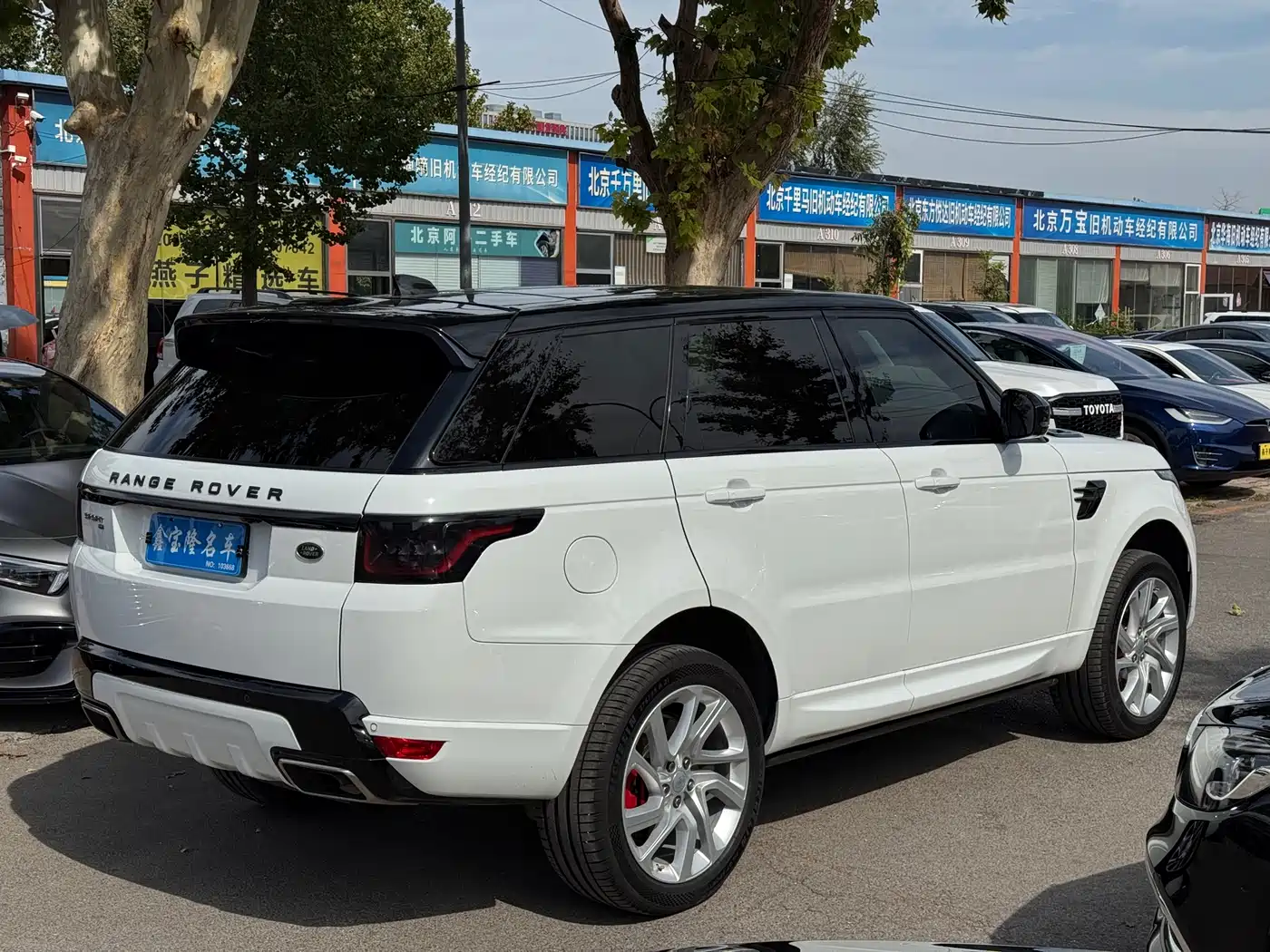 Land Rover Range Rover Sport 2020 3.0 L6 HSE DYNAMIC фото 4