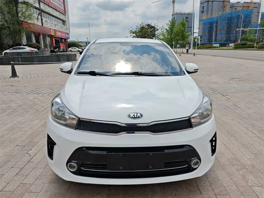 Kia Huan Chi 2019 1.4L Manual Smart Value Edition China VI фото 3