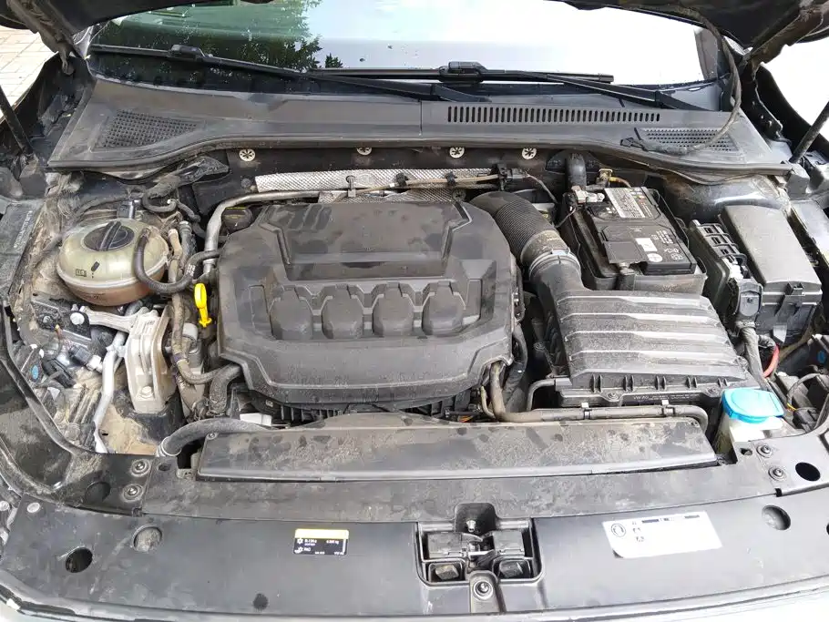 Фото 10 - Volkswagen Passat