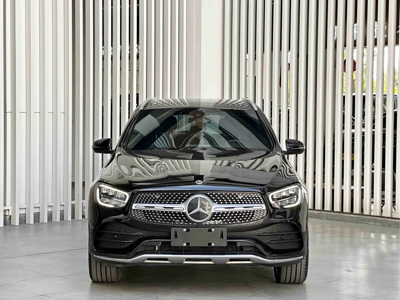 Mercedes-Benz GLC 2022 Facelift GLC 300 L 4MATIC Dynamic Collector's Edition фото 2