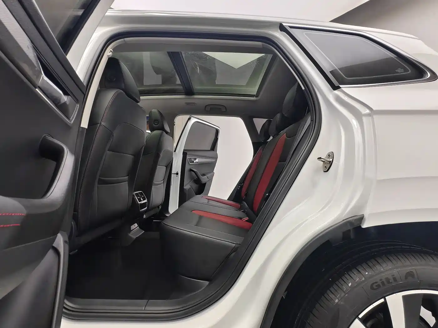 SKODA KROK