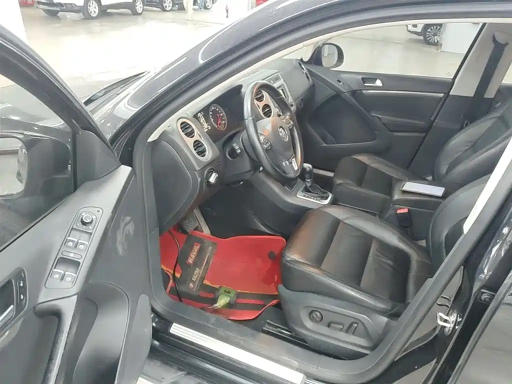 Volkswagen Tiguan 2015 1.8TSI Automatic 2WD Comfortline фото 12