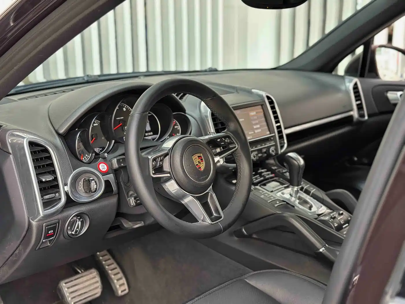 Porsche Cayenne 2015 Cayenne 3.0T фото 9