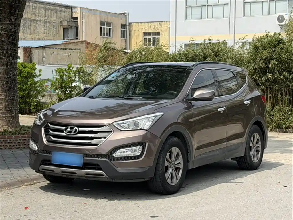 Hyundai Santa Fe 2015 2.0T Automatic 2WD Smart 5-Seater