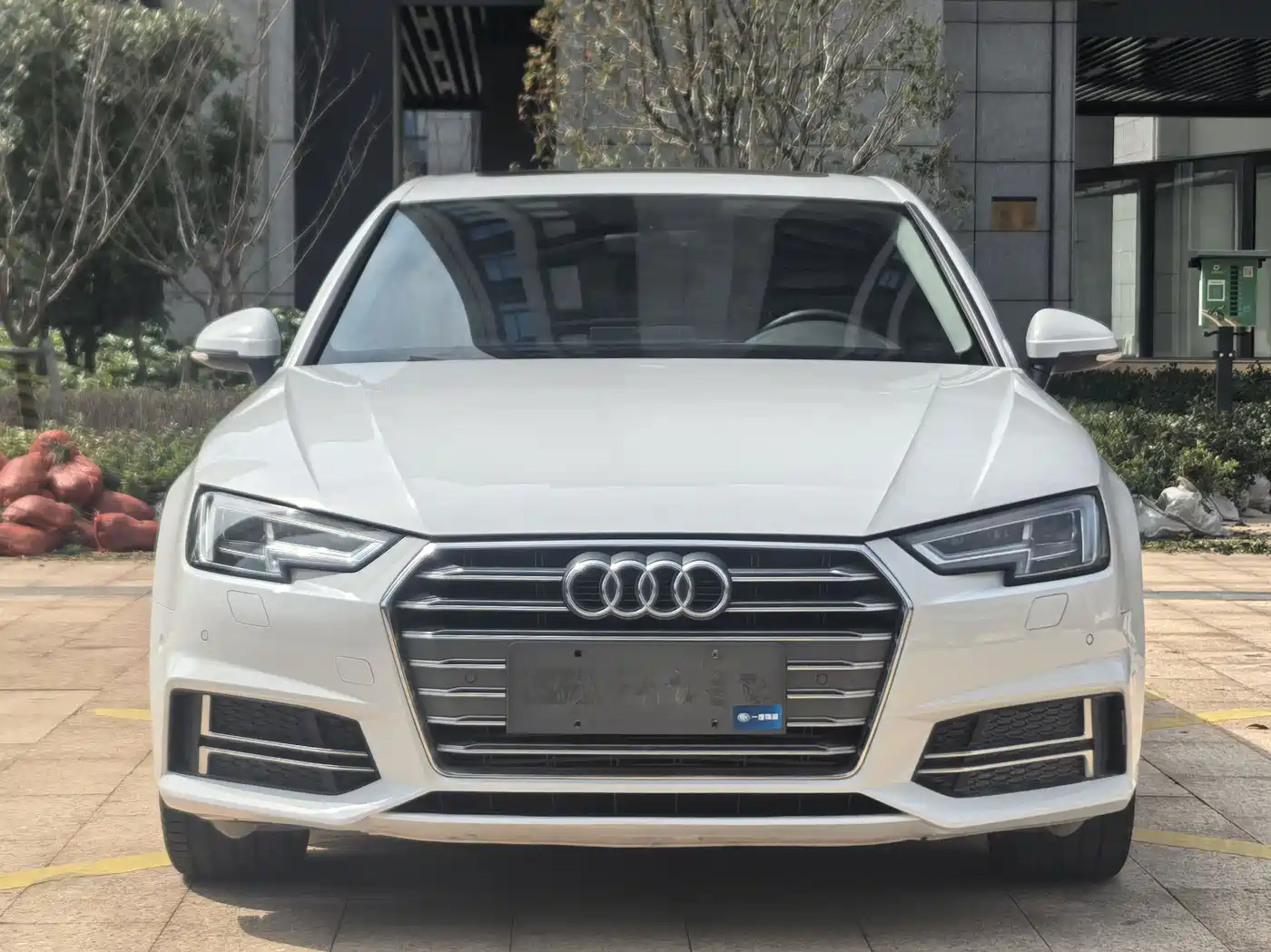 Audi A4L 2018 30th Anniversary 40 TFSI Sport фото 2