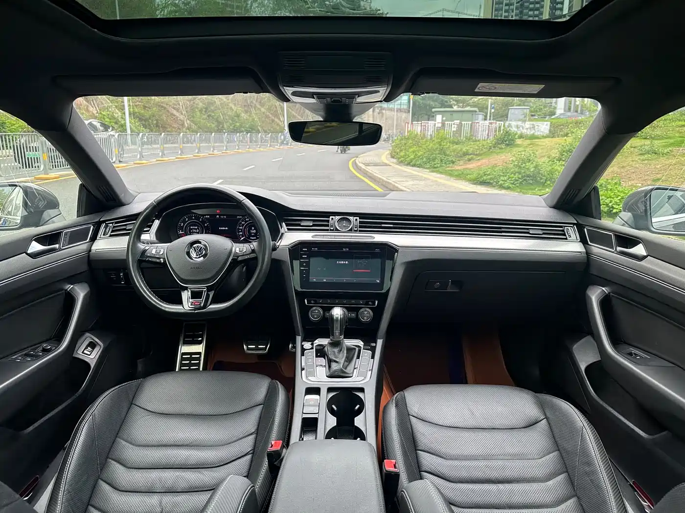 Volkswagen FAW-Volkswagen CC 2019 380TSI Charm Edition China VI фото 12