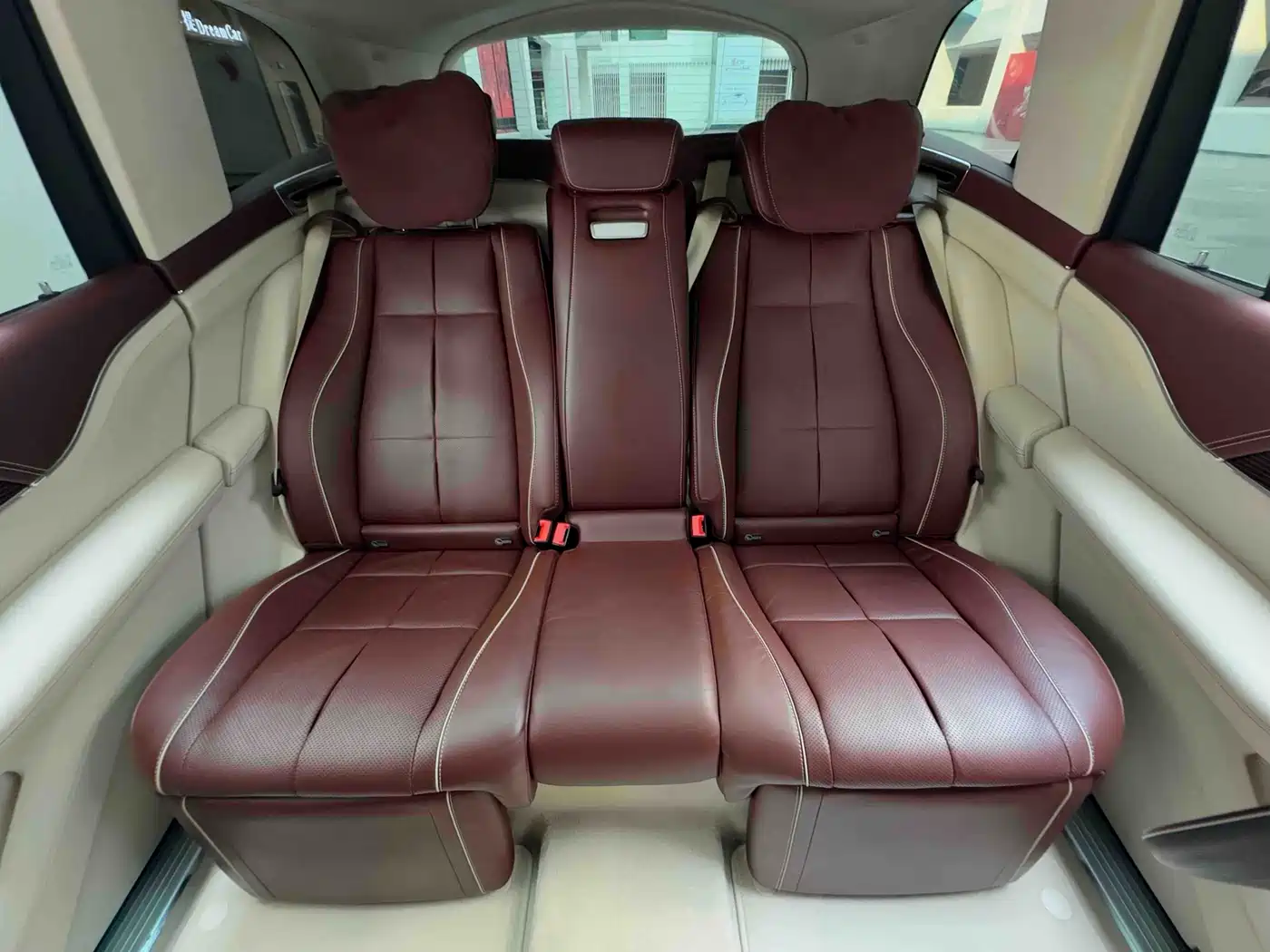 Mercedes-Benz Maybach GLS 2021 GLS 480 4MATIC фото 28