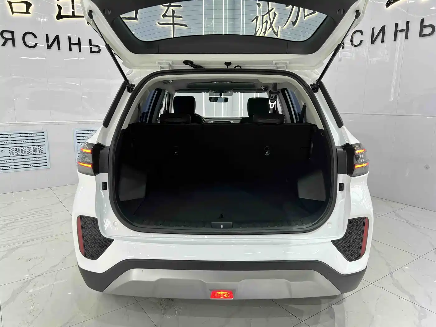 Hyundai Beijing Hyundai ix35 2021 240TGDi DCT 2WD GLS Leading Edition фото 17