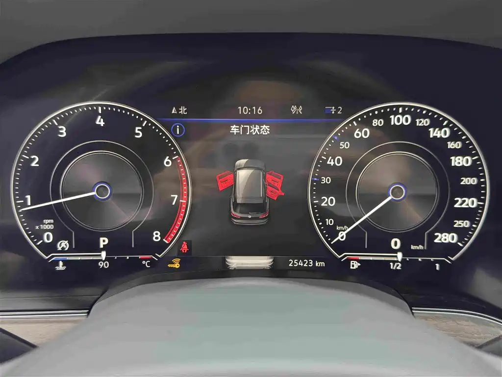 صورة 18 - Volkswagen Touareg