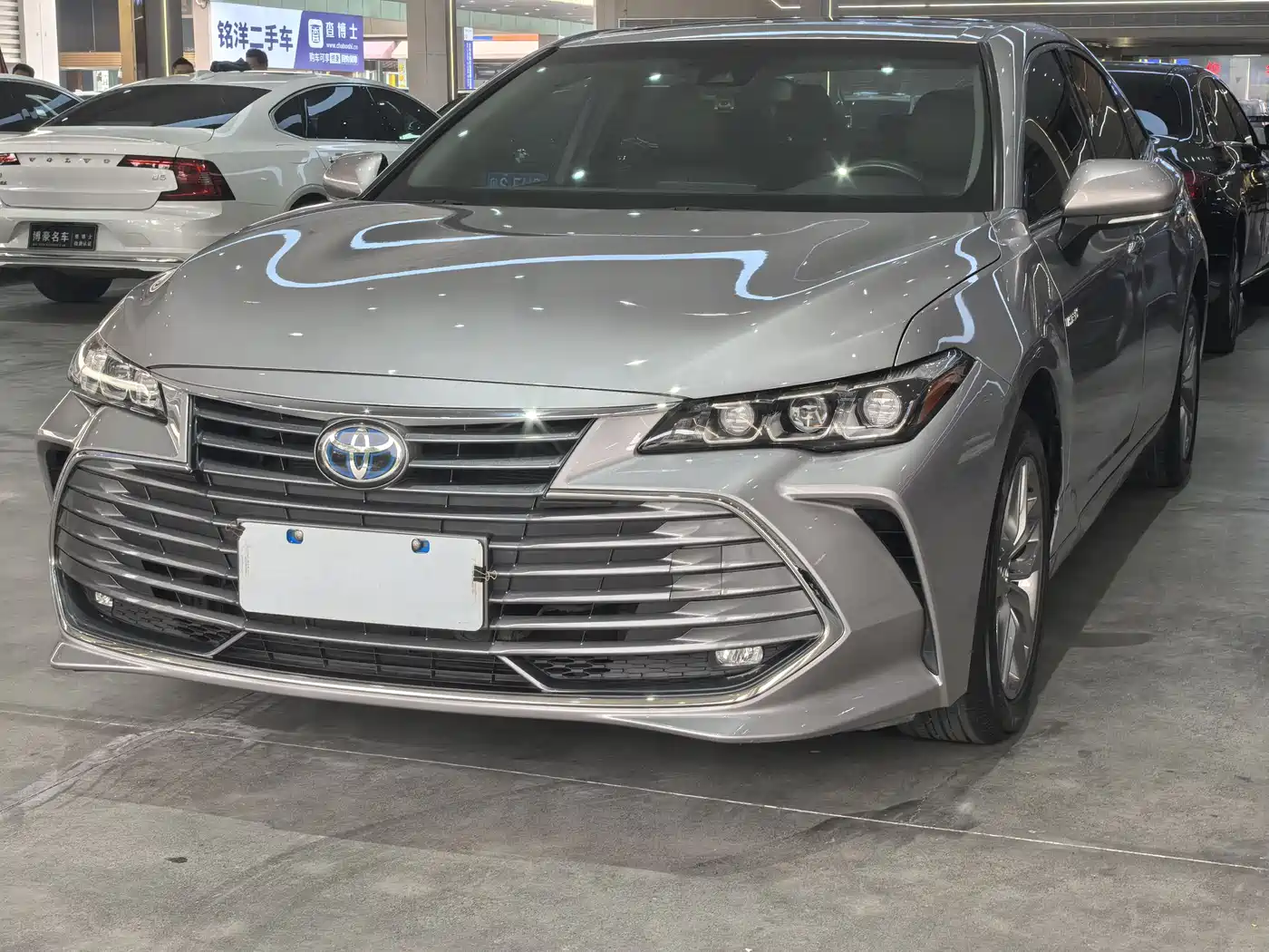 Toyota Avalon 2019 Hybrid 2.5L Luxury Edition China VI