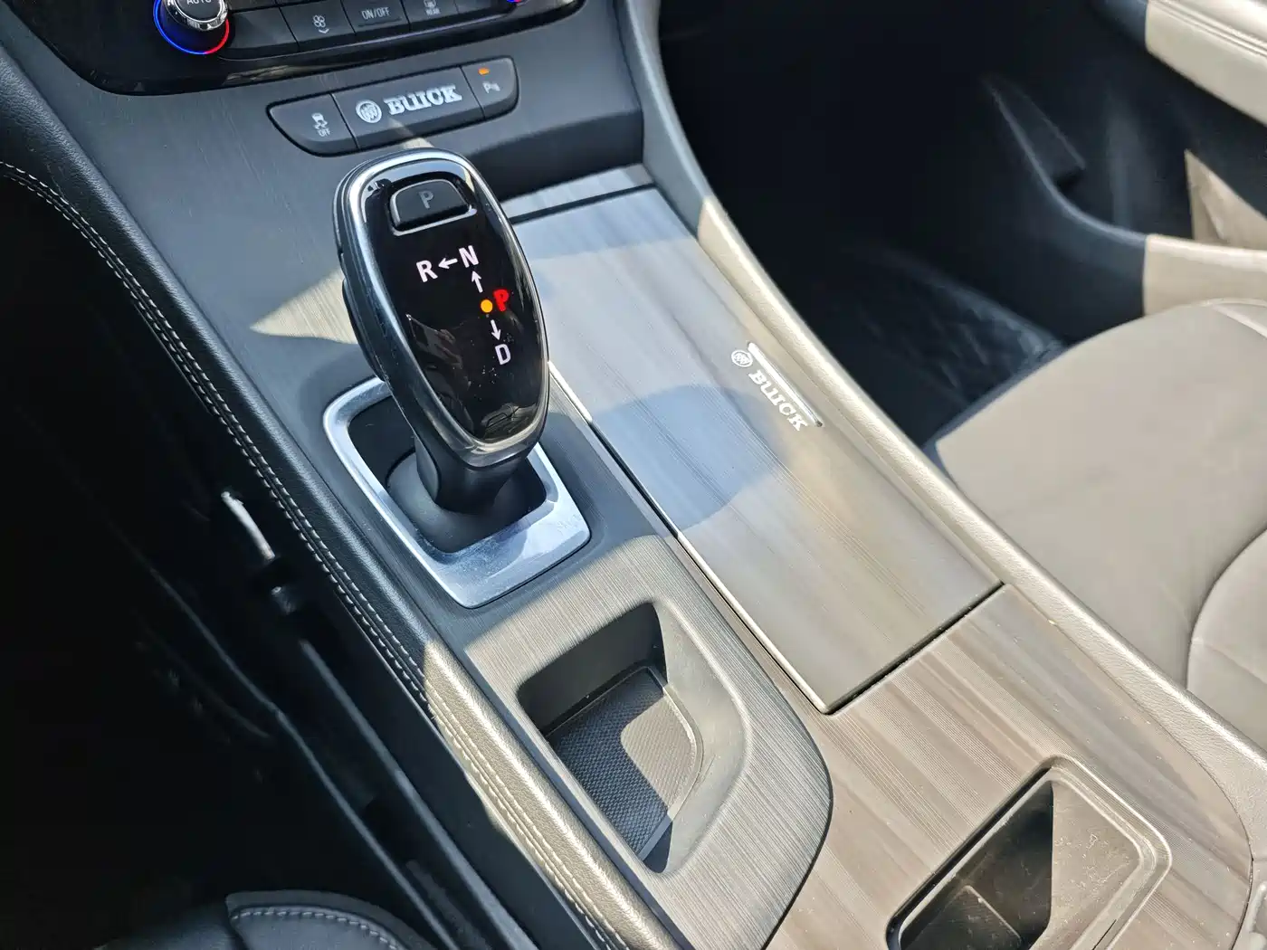 BUICK LACROSSE