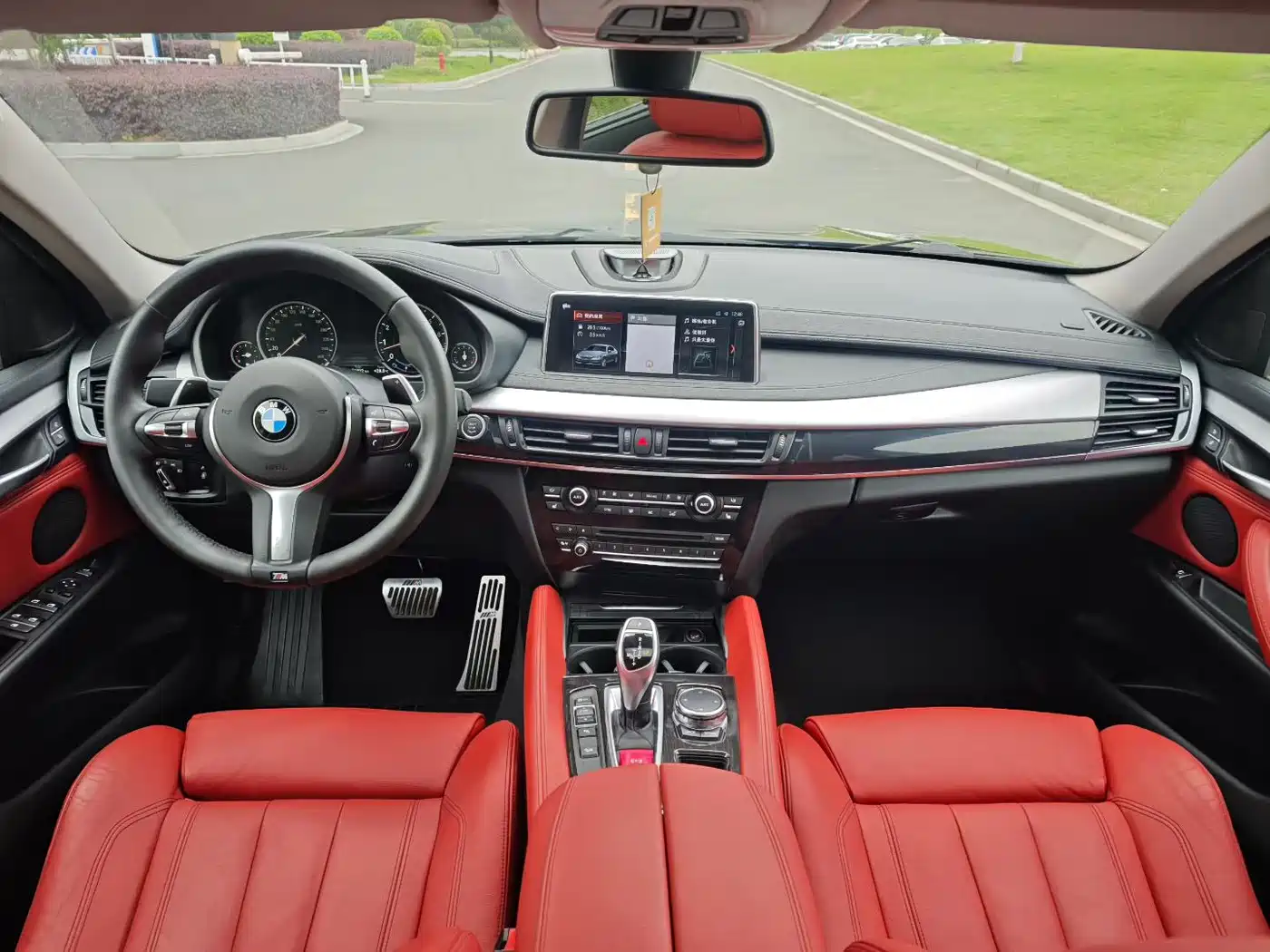 BMW X6 2018 xDrive35i Leading Model фото 5