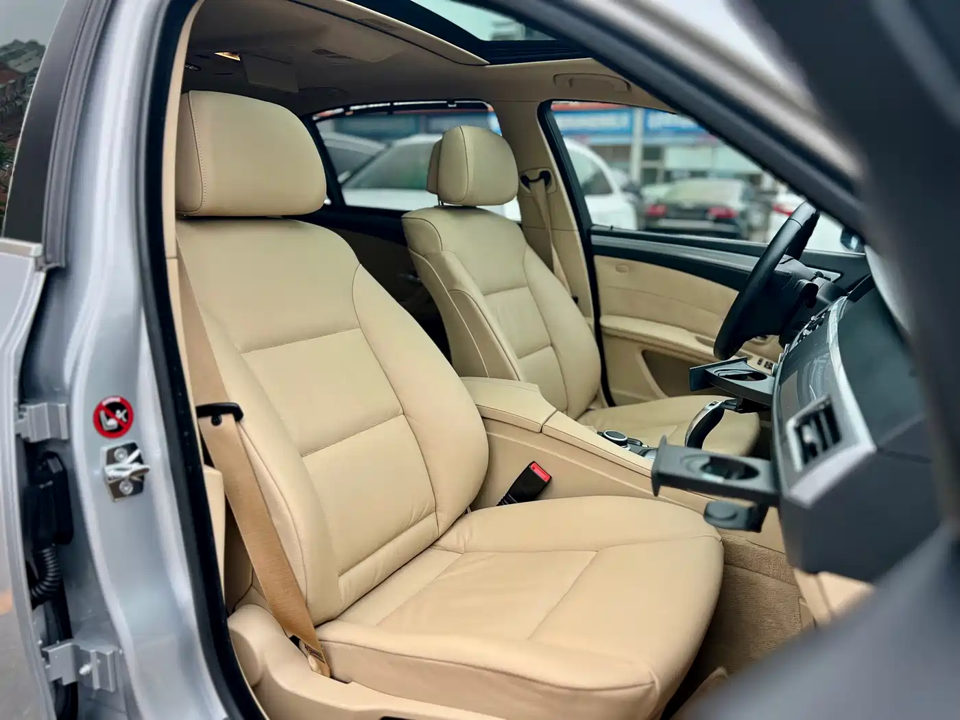 BMW 5 Series 2008 523Li Elegance фото 40