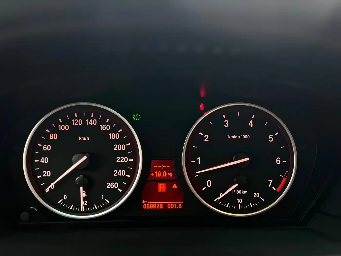 BMW 5 Series 2008 523Li Elegance фото 13