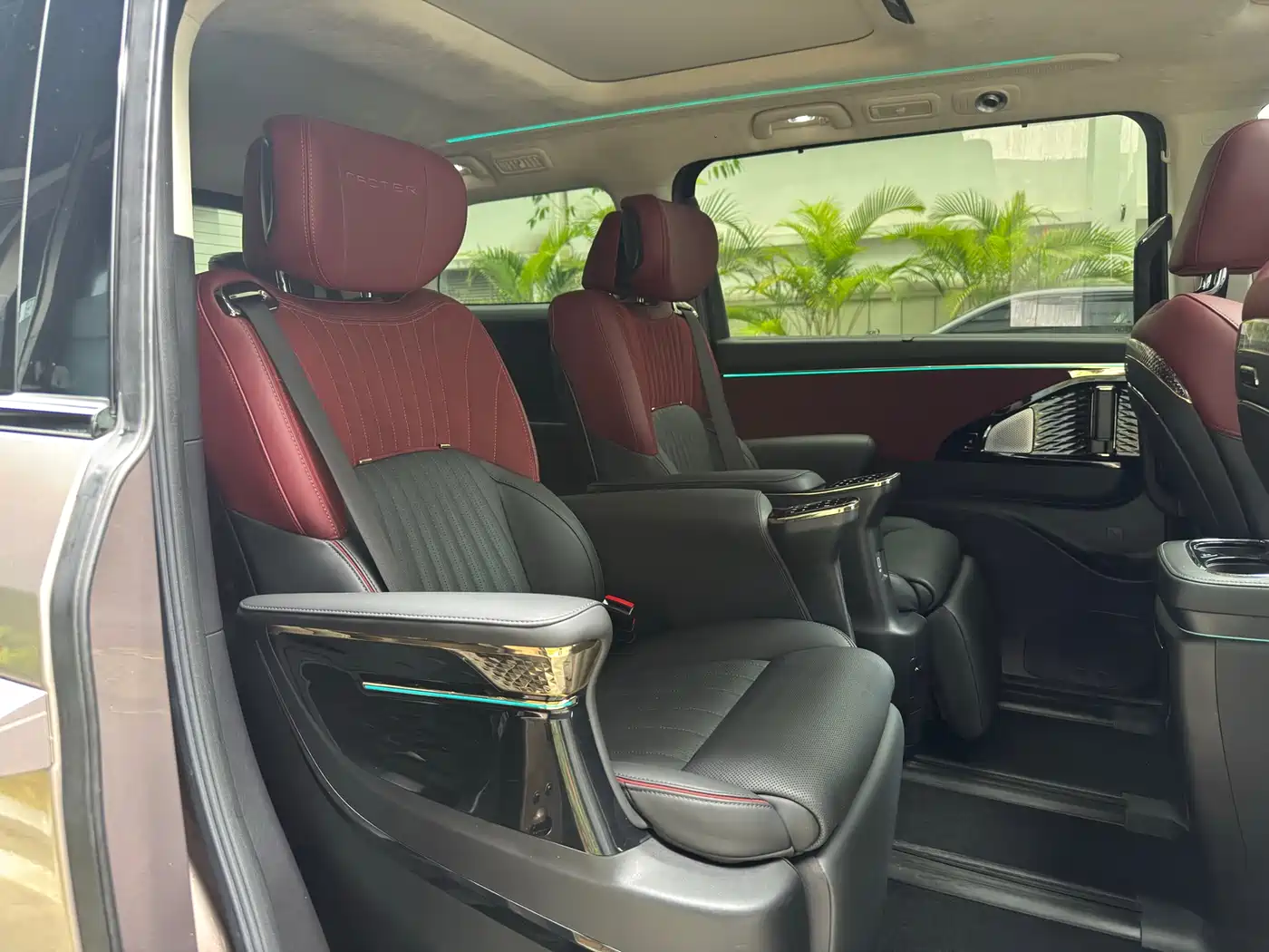 GAC Trumpchi Trumpchi E9 2023 E9 Champion Edition фото 14