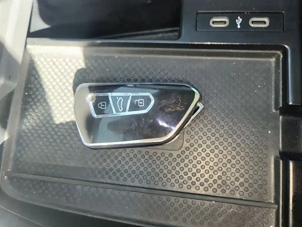 Volkswagen ID.6 X 2023 Ultimate Smart Long Range Edition фото 9