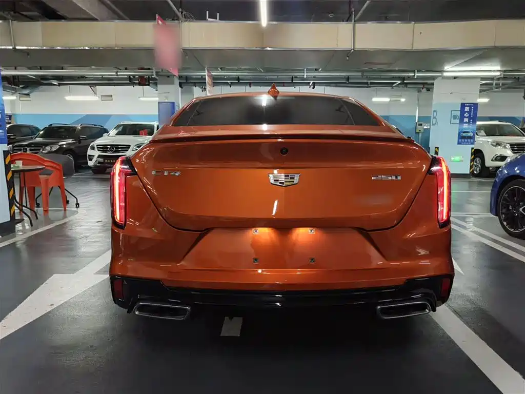 Cadillac CT4 2023 25T Luxury Model фото 6