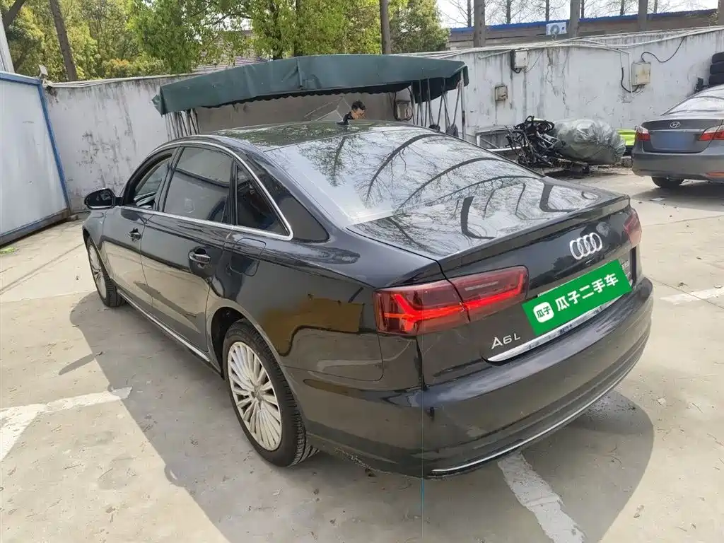 Audi A6L New Energy 2018 40 e-tron фото 5