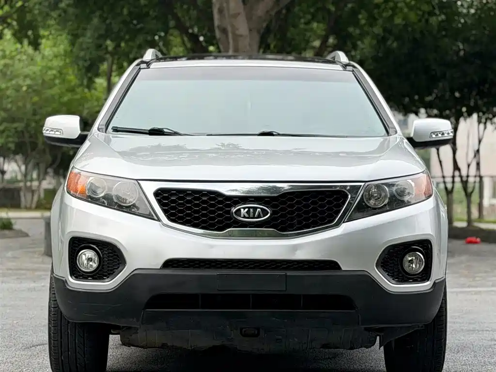 Kia Sorento 2012 2.2T Diesel Luxury Edition фото 2