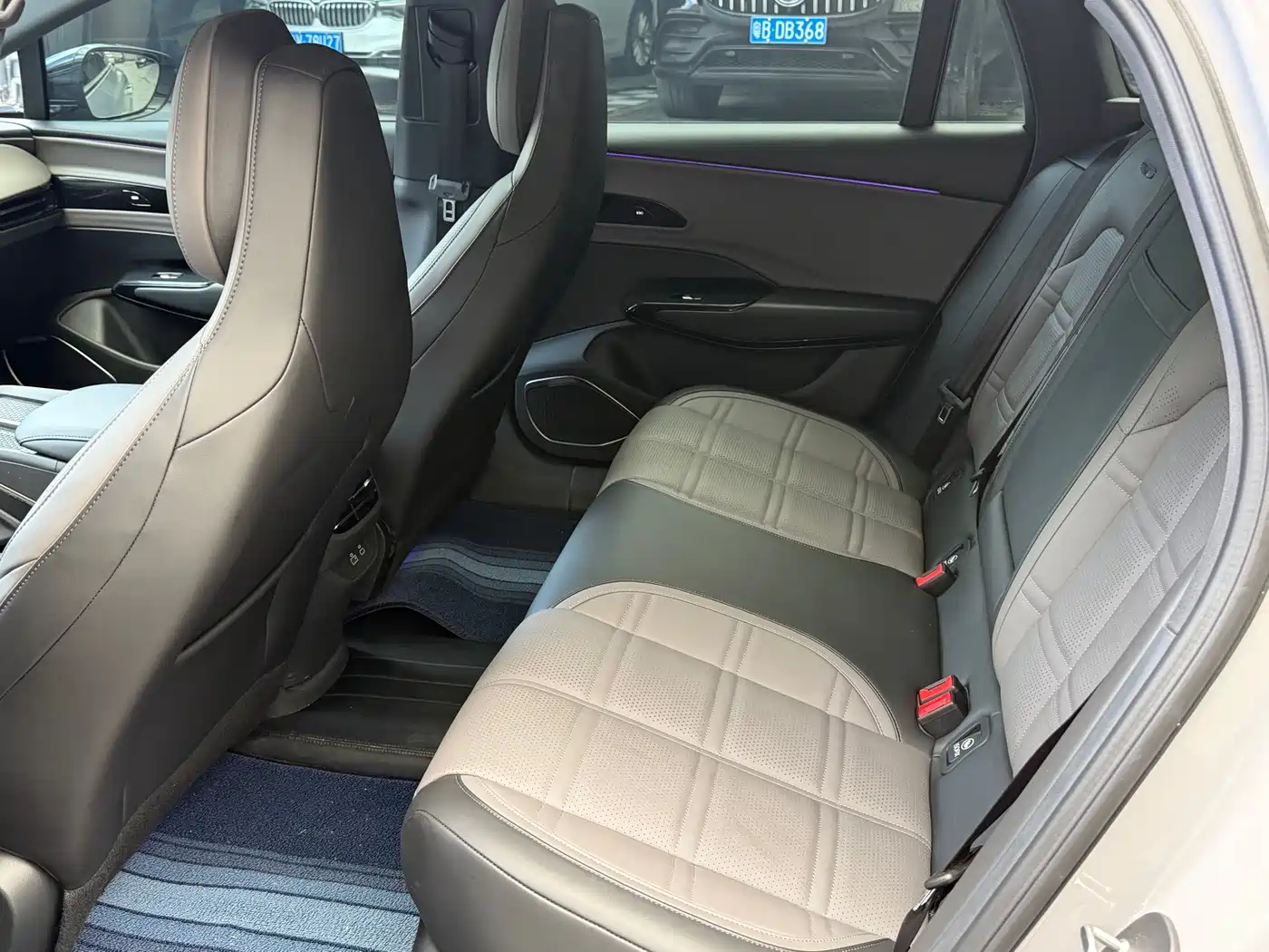 Hongqi EH7 2024 690 Pro фото 5