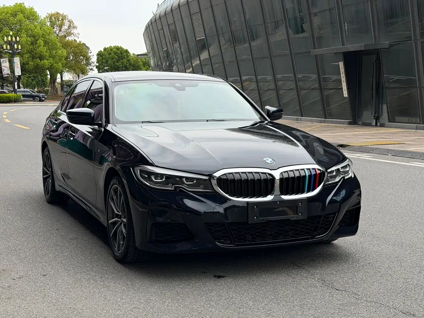 BMW 3 Series 2022 325Li M Sport Package фото 3