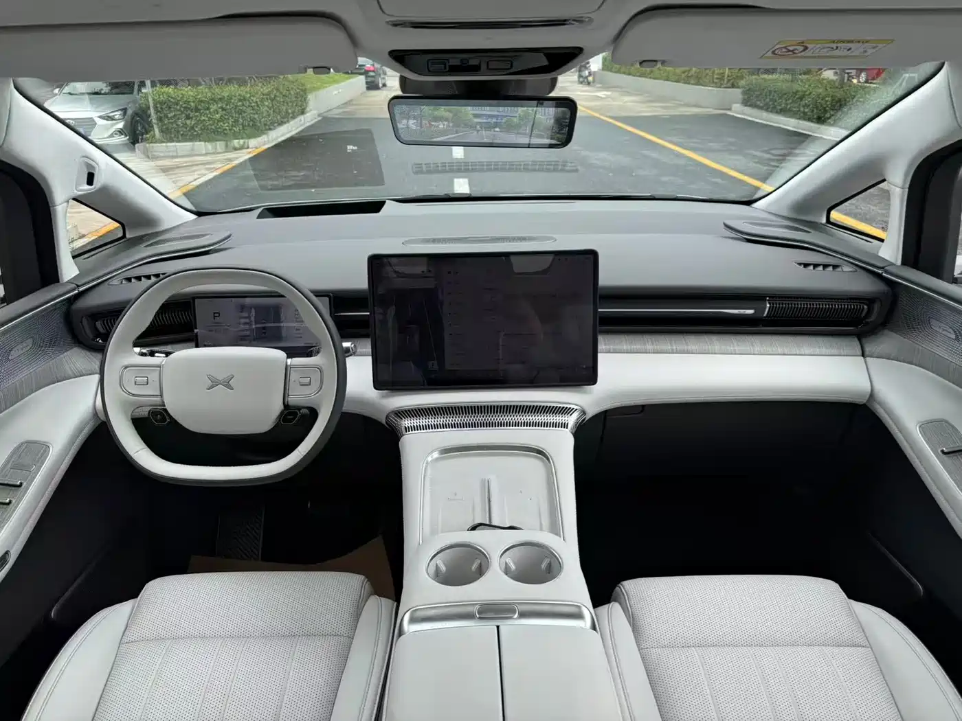 XPeng X9 2025 2025 Extended Range Edition