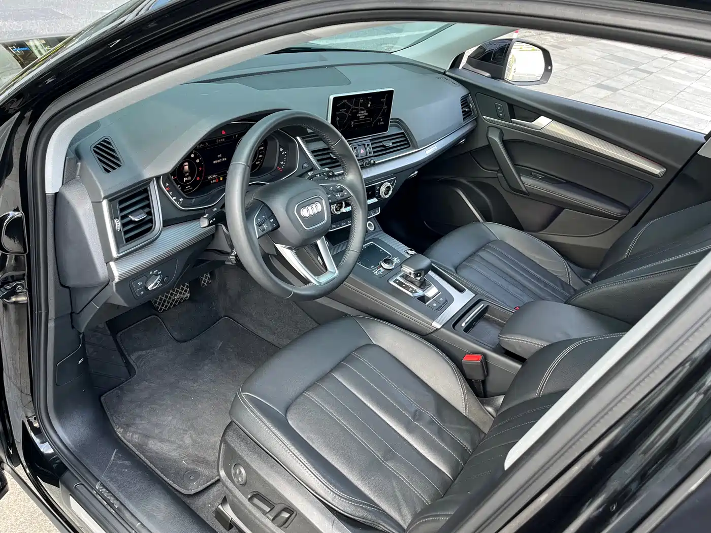 Audi Q5L 2020 45 TFSI Exclusive Fashion фото 16