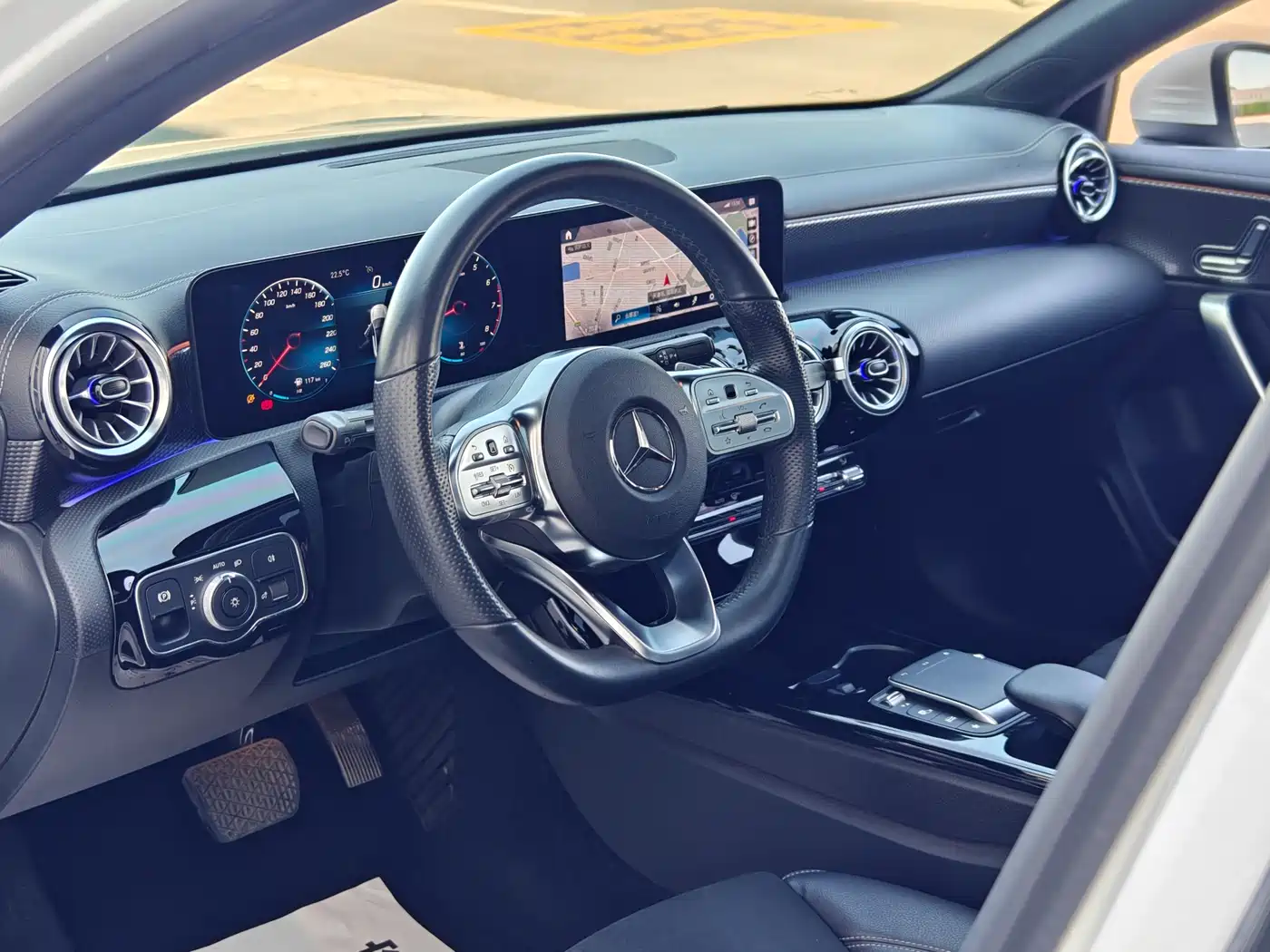 Mercedes-Benz A-Class 2022 A 200 L Sport Sedan Style фото 9