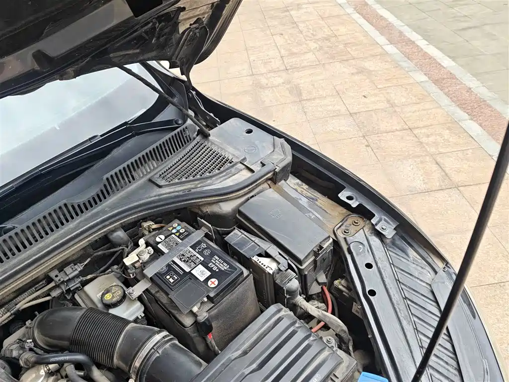 Volkswagen Sagitar 2023 300TSI DSG Surpassing Edition фото 7