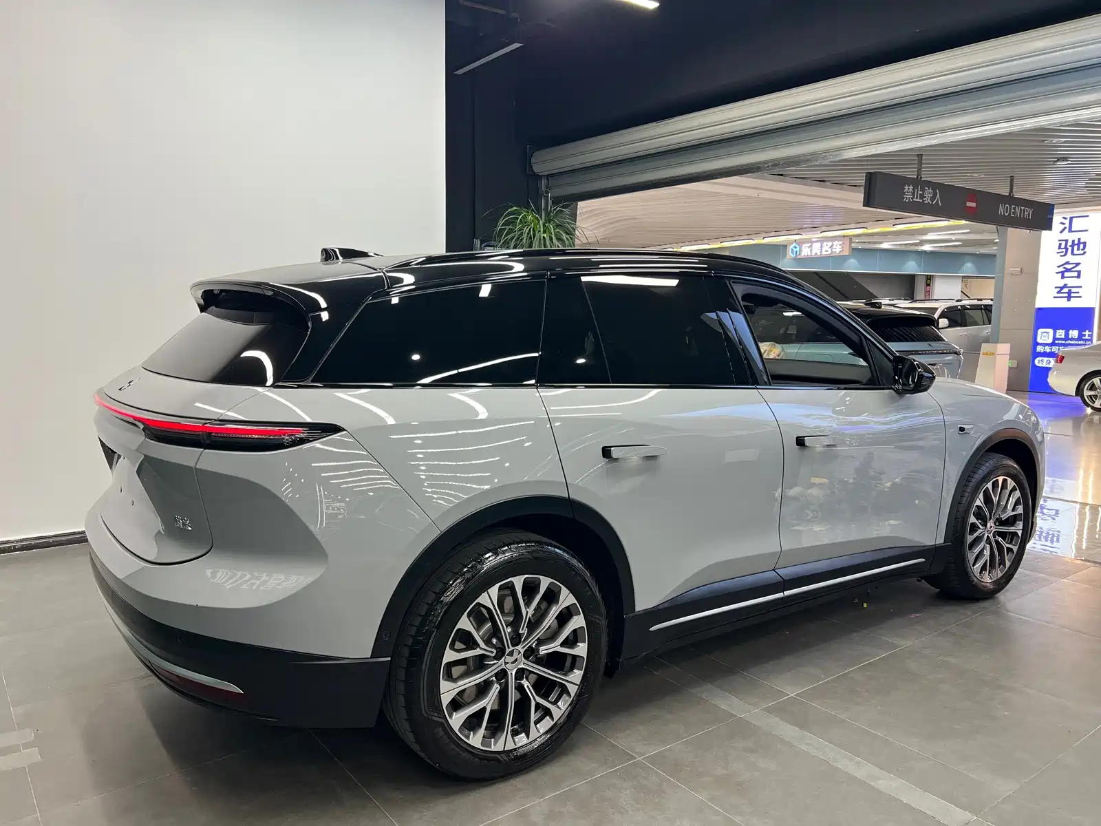 Фото 3 - NIO ES6